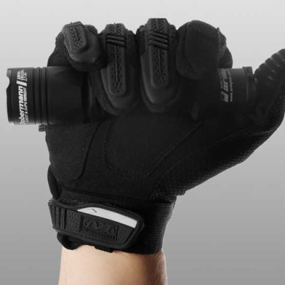 Фонарь Arrmytek Dobermann XP-Е2 КРАСНЫЙ4