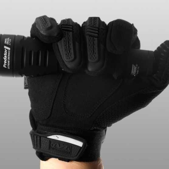 Фонарь Arrmytek Predator белый7